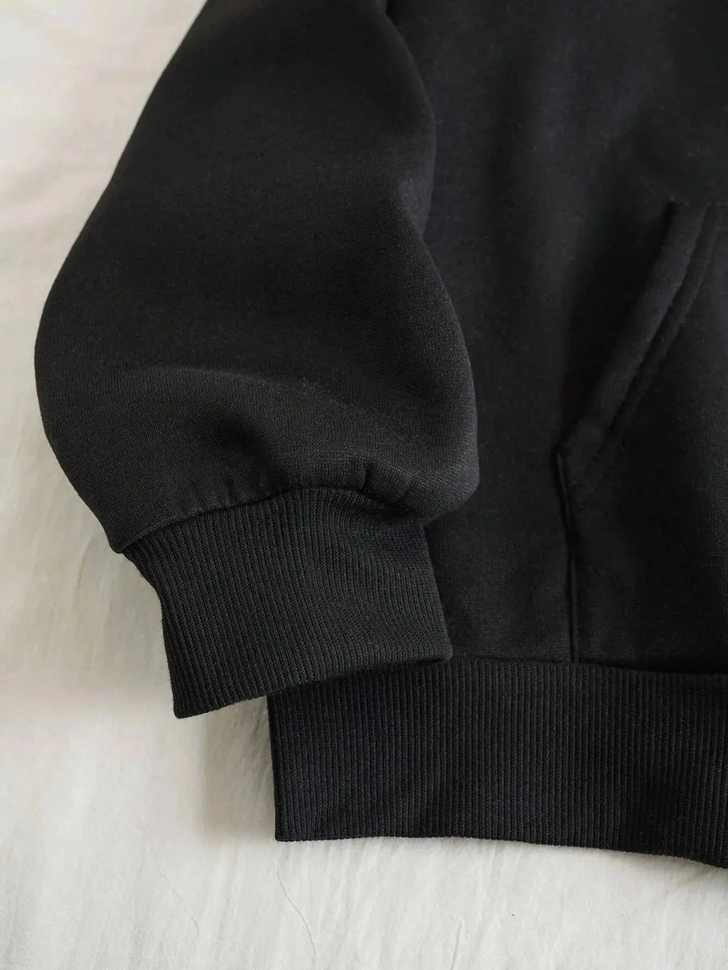 Sweats à capuche Audi : Améliorez votre sens de la mode et abbrasser le look décontracté et quotidien des sweats à capuche de protection pour hommes et femmes Boutique Mélange Parfait
